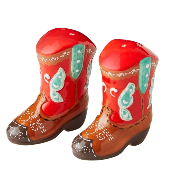 ❤️ New Pioneer Woman Red Cowboy Boots Salt & Pepper Shaker Set - Picture 6 of 6